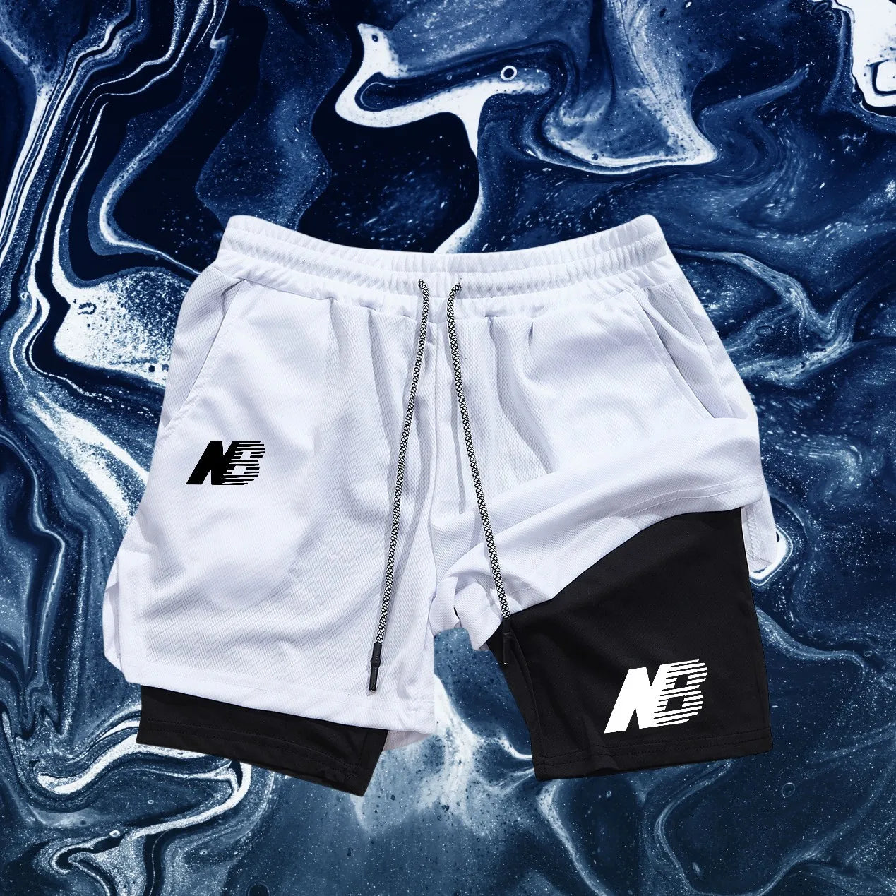 Featuring a tight double-layer design, sports shorts